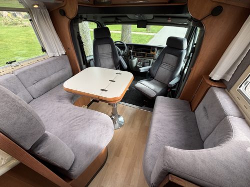 ARCA 3.0L (Kette) Sehr ger&auml;umig Komplett und gut gepflegt P 674 LSX Foto: 4
