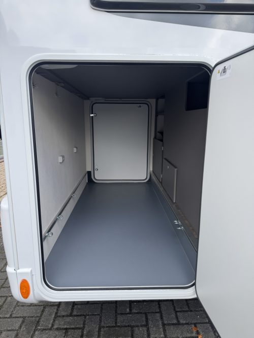 LMC Tourer T660 photo: 8