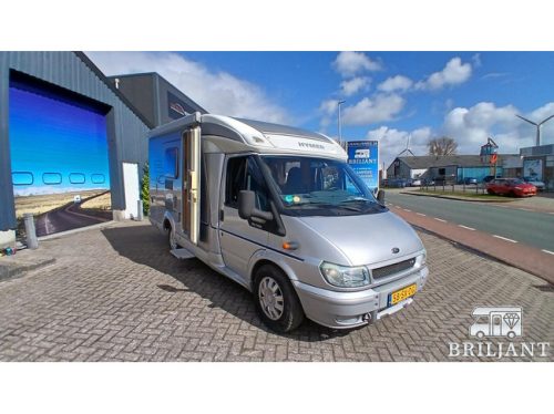 Hymer TEILINTEGRIERT HV 522 .. 2006 transverse bed photo: 1