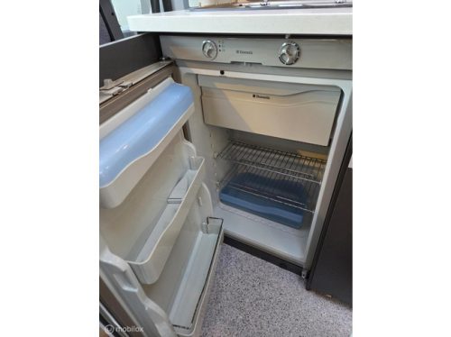 Knaus Van TI 600 ME 131PS ☆2009, Klimaanlage, 2 Einzelbetten☆ Foto: 14