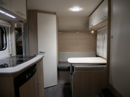 Caravelair Alba 390 bicycle carrier photo: 14