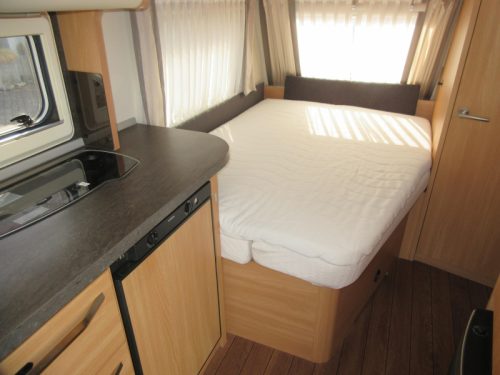 Knaus Sudwind Silver Selection 450 FU WITH MULTINOVA AWNING photo: 4