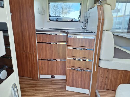 Adria Coral S 650 SF Cama francesa foto: 4