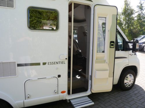 Pilote P650U, Automatic, Low Single Beds, XXL Refrigerator photo: 19