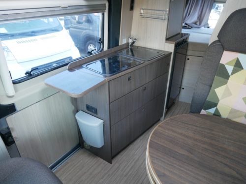 P&ouml;ssl 2win, 6 Meter Van conversion, Towing hitch, Diesel heater photo: 12