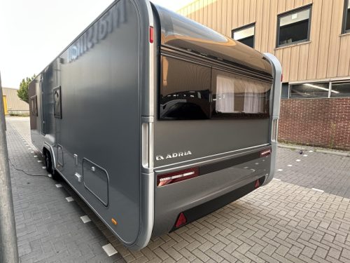 Adria Astella 754 DP Exclusief in Nederland Foto: 6