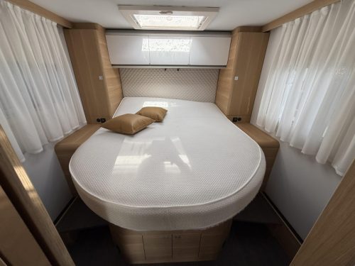 Adria Matrix Plus 670 SC Cama Queen - AUTOM&Aacute;TICO foto: 19