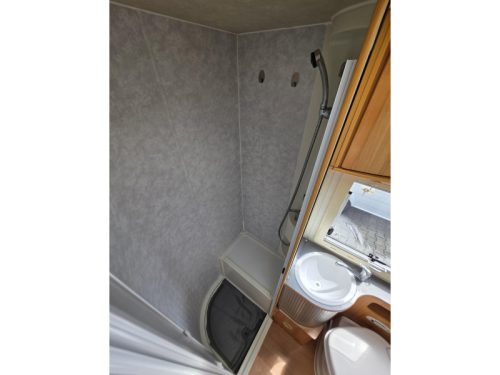 Adria Coral Select Single beds 2.8 AUTOMATIC photo: 17