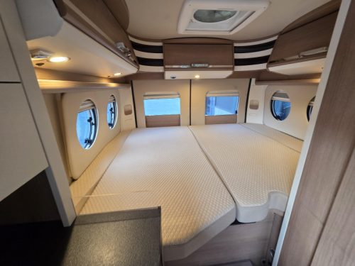 Malibu Charming GT Skyview 600 Luftfederung Skyroof Foto: 3