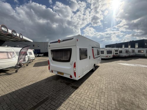B&uuml;rstner Averso Plus 500 TS AWNING/POP-TOP ROOF/6 BERTHS photo: 17