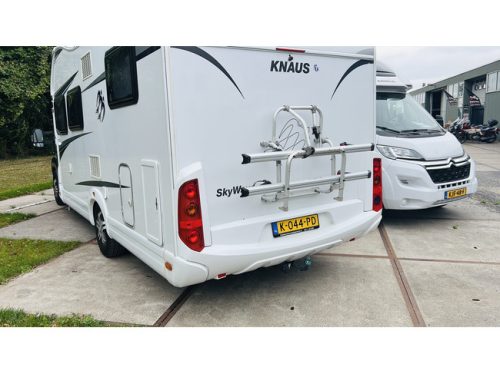 Knaus Sky Wave R21, Single beds and pop-top roof, EURO 5 photo: 12