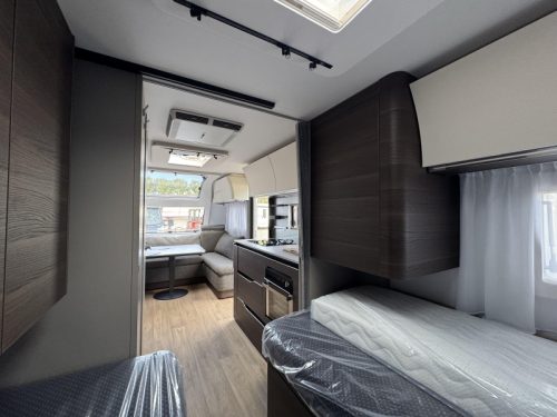 Adria Alpina 583 UL photo : 7