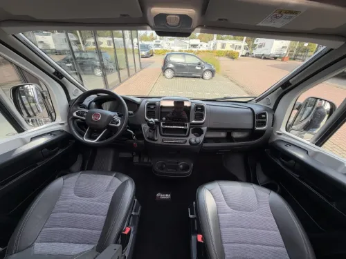 Adria Supreme 640 SLB Einzelbetten Automatik 24 Foto: 10