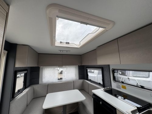 Adria Altea 472 PU photo : 4