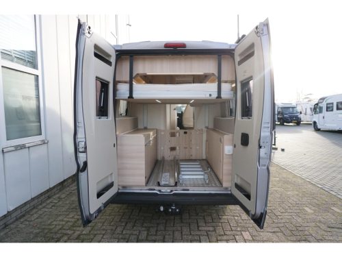 Eura Mobil Van 635 HB Aufstelldach - el.Hubbett 1. Besitzer Foto: 7
