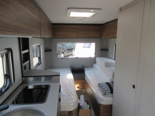 Eriba Novaline 495 CAMAS INDIVIDUALES Y ASIENTO EN U. &iexcl; foto: 5