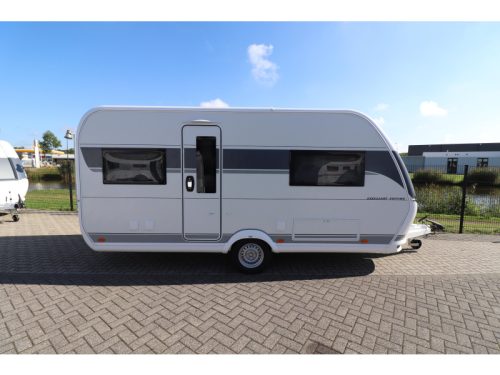 Hobby Excellent Edition 460 UFE MODELL 2026 - 1500 KG -606 Foto: 2