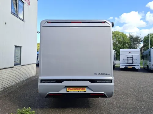Adria Compact Supreme DL 2027 FULL Option Black ed Foto: 3