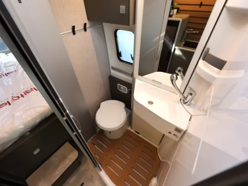 Hymer Yellowstone 640 180hp Automatic WITOMA 50! photo: 13