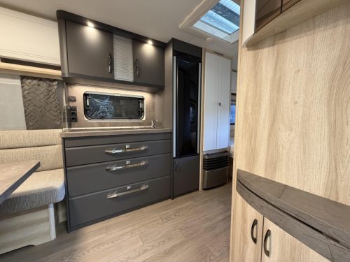 Hobby De Luxe 540 UL New | Action model 2026 photo: 7