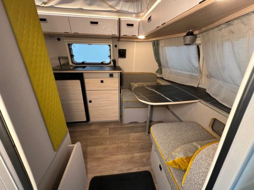 Eriba Touring 310 Nugget Gold photo: 3
