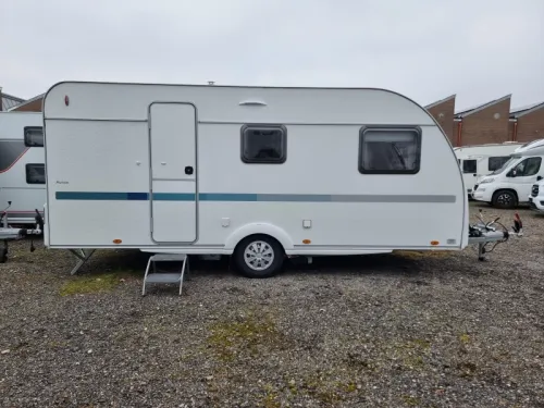 Adria Aviva 492 LU Mover & Unico awning photo: 1