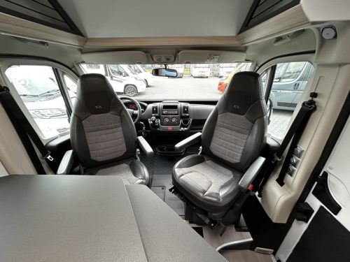 Adria Twin Axess 640 SL Single beds/2x Air conditioning photo: 22