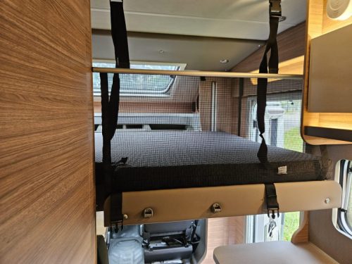 Weinsberg CaraSuite 650 MEG photo: 17