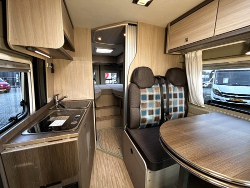 P&ouml;ssl Roadcruiser 640 Enkele-bedden/2017/Euro-6  foto: 7