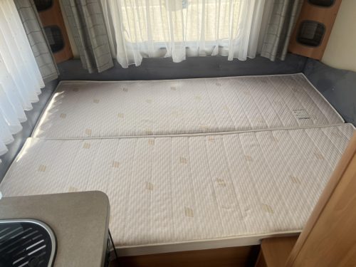 Eriba Feeling 425 - Mover - Cassette Awning photo: 12
