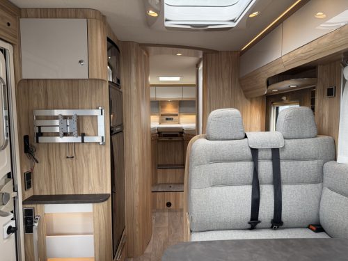 Hymer Exsis-i 678 foto: 15