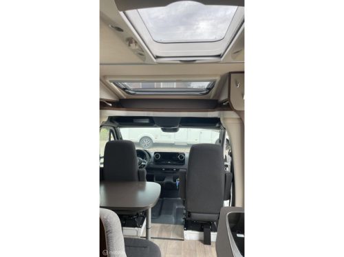Hymer Mercedes 170-HP Automatic Euro6 ML-T 580 Single Beds XXL Garage photo: 17