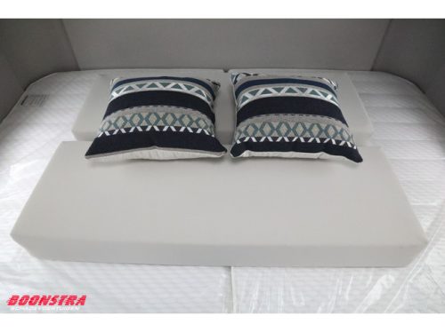 Eriba Novaline 442 Awning Underfloor heating LMV Single beds Dinette photo: 23