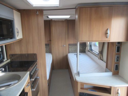 Swift Challenger 565 SE UNIQUE! AND WITH MOVER photo: 3