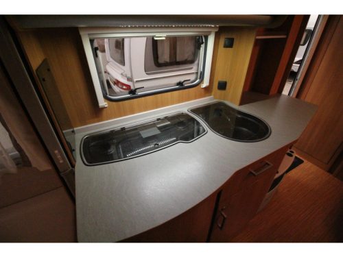 Knaus Sport Special 420 QD Awning, Bike rack, Alloy wheels photo: 9