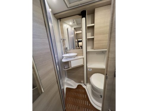 Rapido C NEW INCLUDING MANY OPTIONS photo: 13
