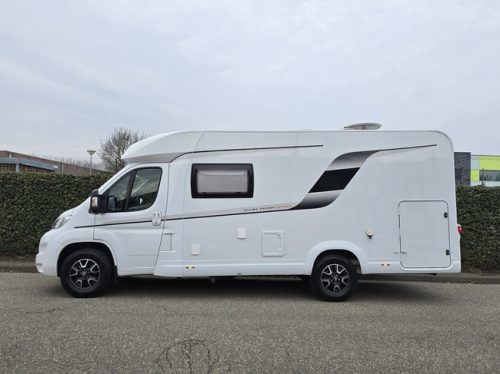 Hobby OPTIMA ONTOUR V65 GE ONLY 16,839 KM !! AIR SUSPENSION SINGLE BEDS TV + SATELLITE SOLAR PANEL SWIVEL SEATS photo: 1