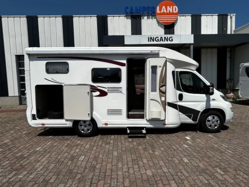 Eura Mobil Terrestra 650 EB TV, Maxxfan, Res.rad Foto: 2