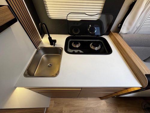 Pilote G 740 FGJ Motorhome, Face to Face 2027 photo: 8