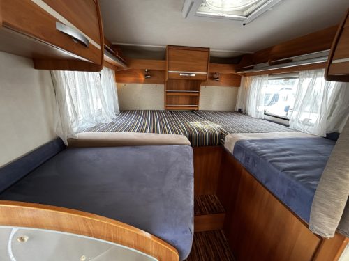 Hymer Exsis 562 Einzelbetten/2009/Klima! Foto: 25