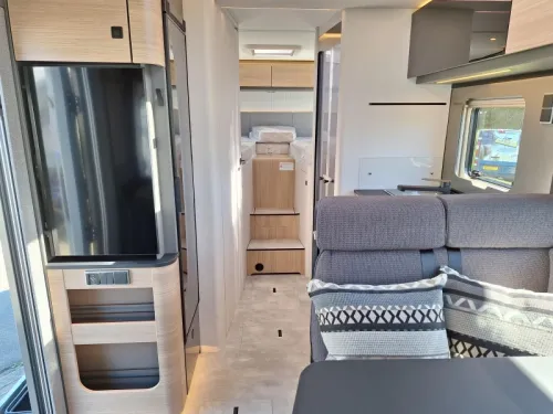 Hymer B-MC I 680 - MODEL 2026 MATARA TEAK photo: 18