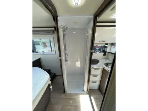 McLouis Carat 879 G Queensbed Automatic 2019 photo: 18