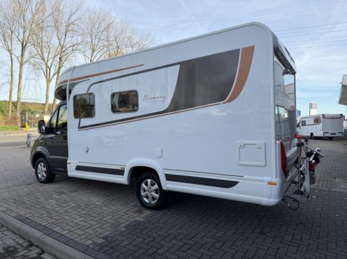 B&uuml;rstner Harmony T660 Solar panels 2X Air conditioning Air suspension Inverter photo: 5