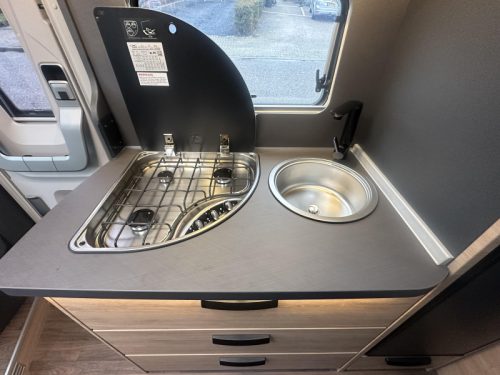 Knaus L!ve Ti 650 MEG Unique low single beds photo: 20