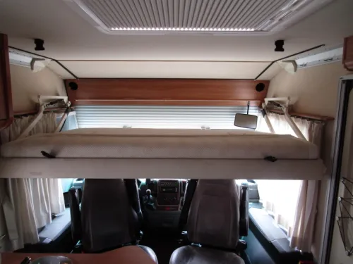 Niesmann+Bischoff Arto 64 GL very complete Motorhome photo: 8