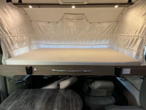 Challenger Sirius 2098 Queensbed-Hefbed-2x Airco photo: 8