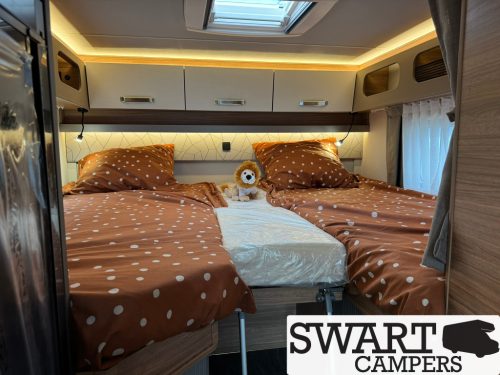 Weinsberg CaraLoft Ford 650 MEG, 155 hp automatic Single beds photo: 19