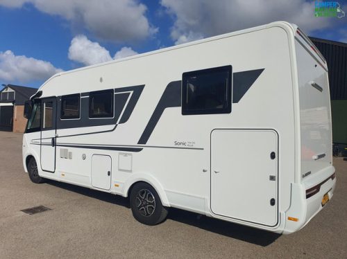 Adria Sonic Plus 700DC photo: 2