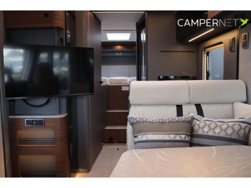 Hymer BMC-I 680 170pk Automaat | Facelift! | Hefbed | Alde | Lithium | Lengtebedden | Stoelverwarming | Gescheiden douche | SLC Chassi foto: 11