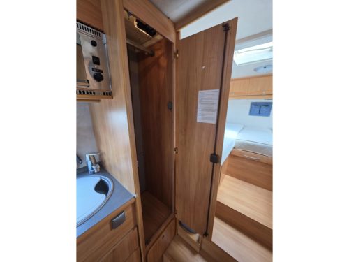 Adria Coral Select Single beds 2.8 AUTOMATIC photo: 13